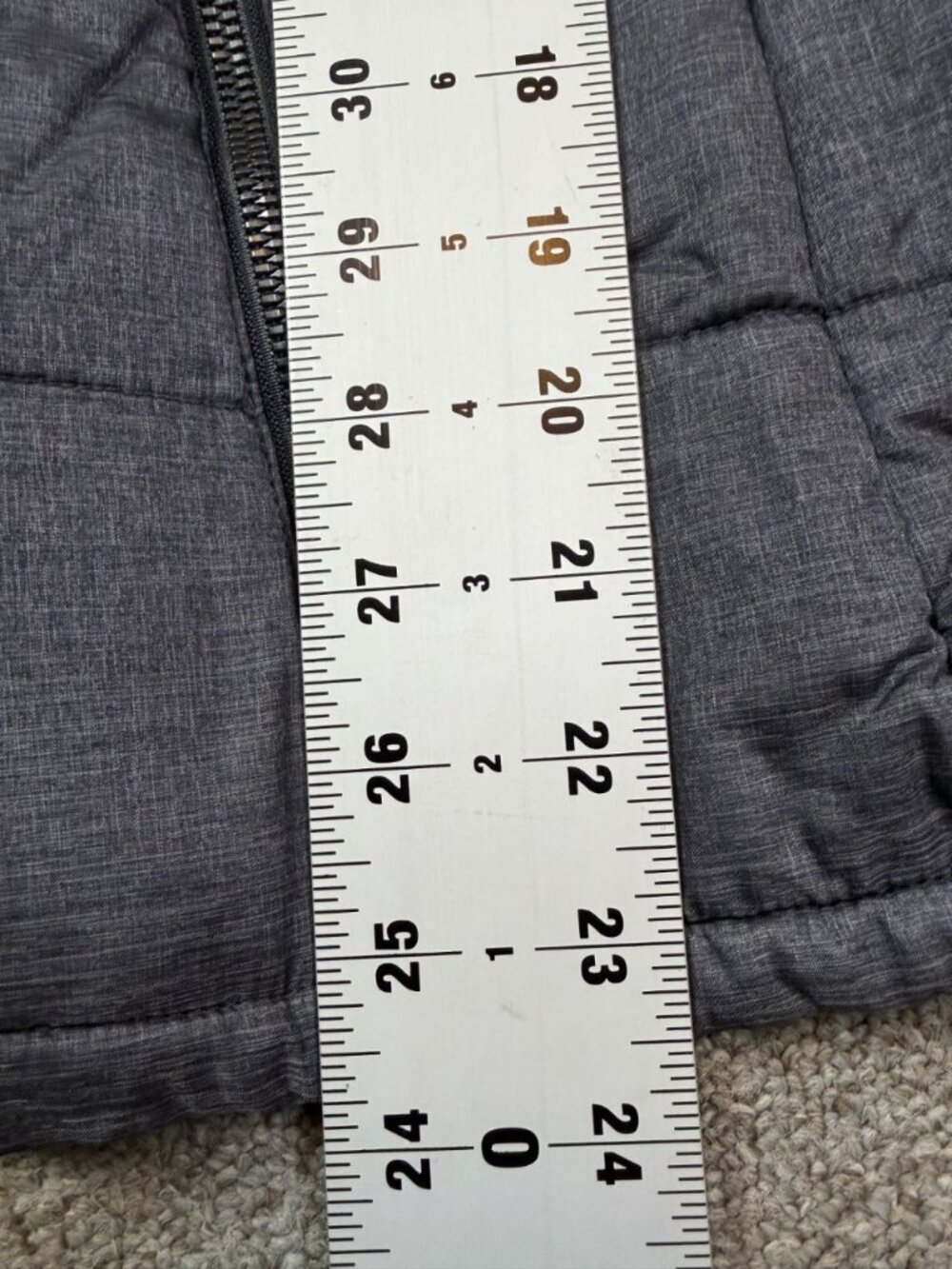 Alp N Rock Quilted Puffer Vest Women’s Size 2 Gray Hooded Zip Winter Apres Ski - Picture 4 of 6